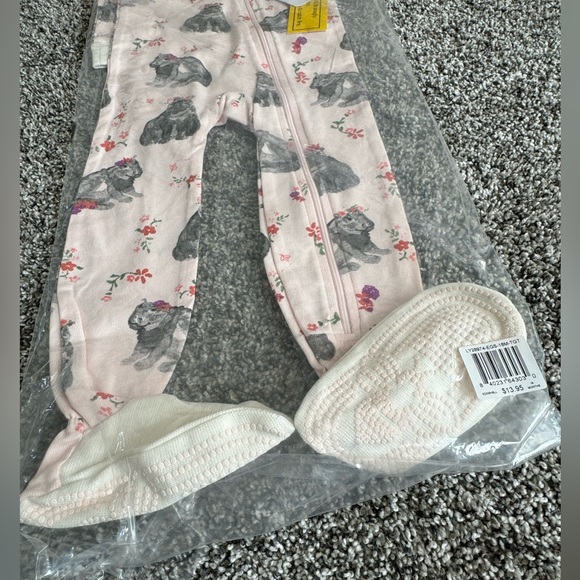 New Burt's Bees Hippo Pajamas - Picture 3 of 6